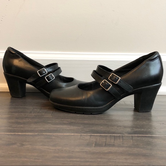 clarks bendables pumps